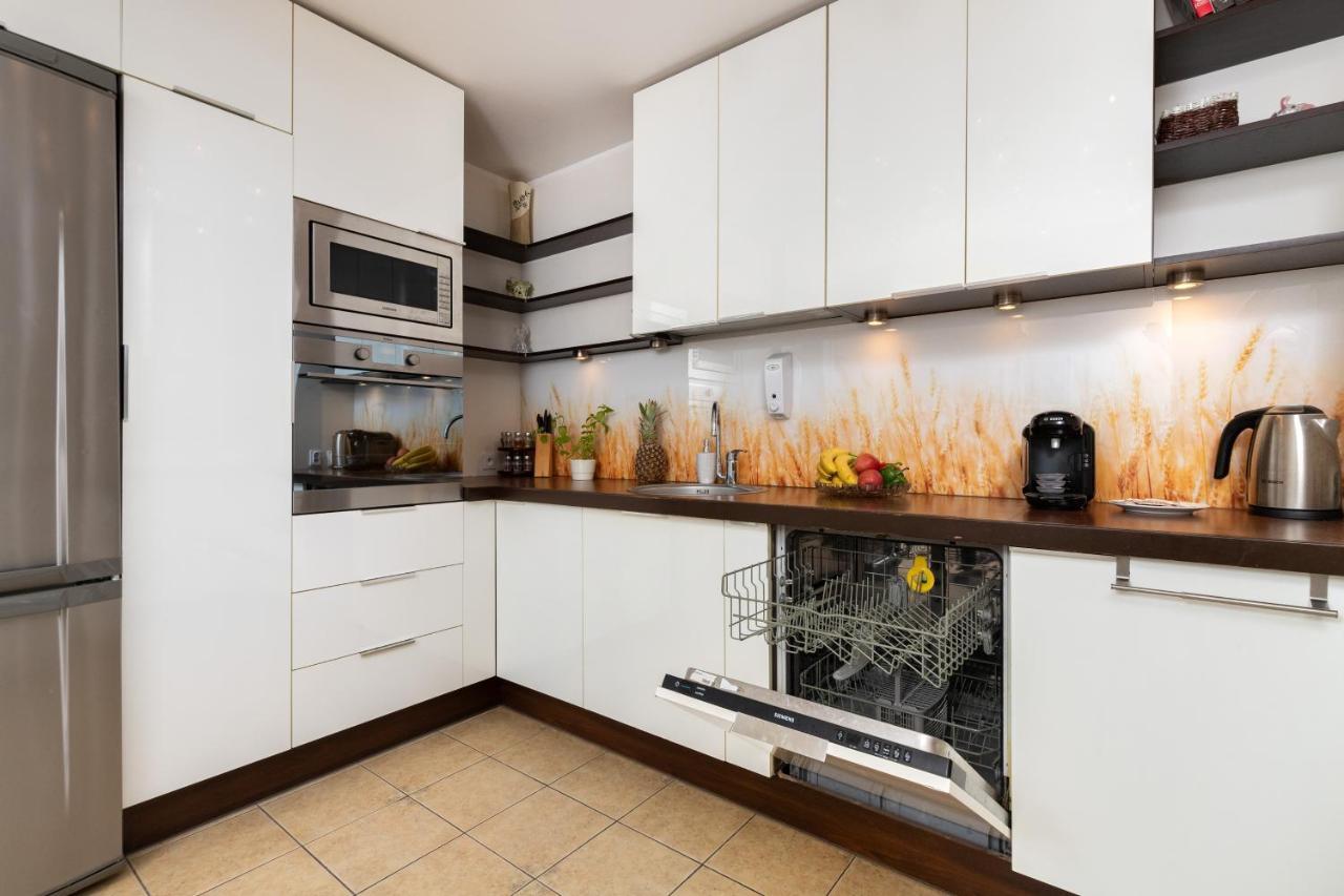 Appartamento Family Apartament Mysliwska By Renters Danzica Esterno foto