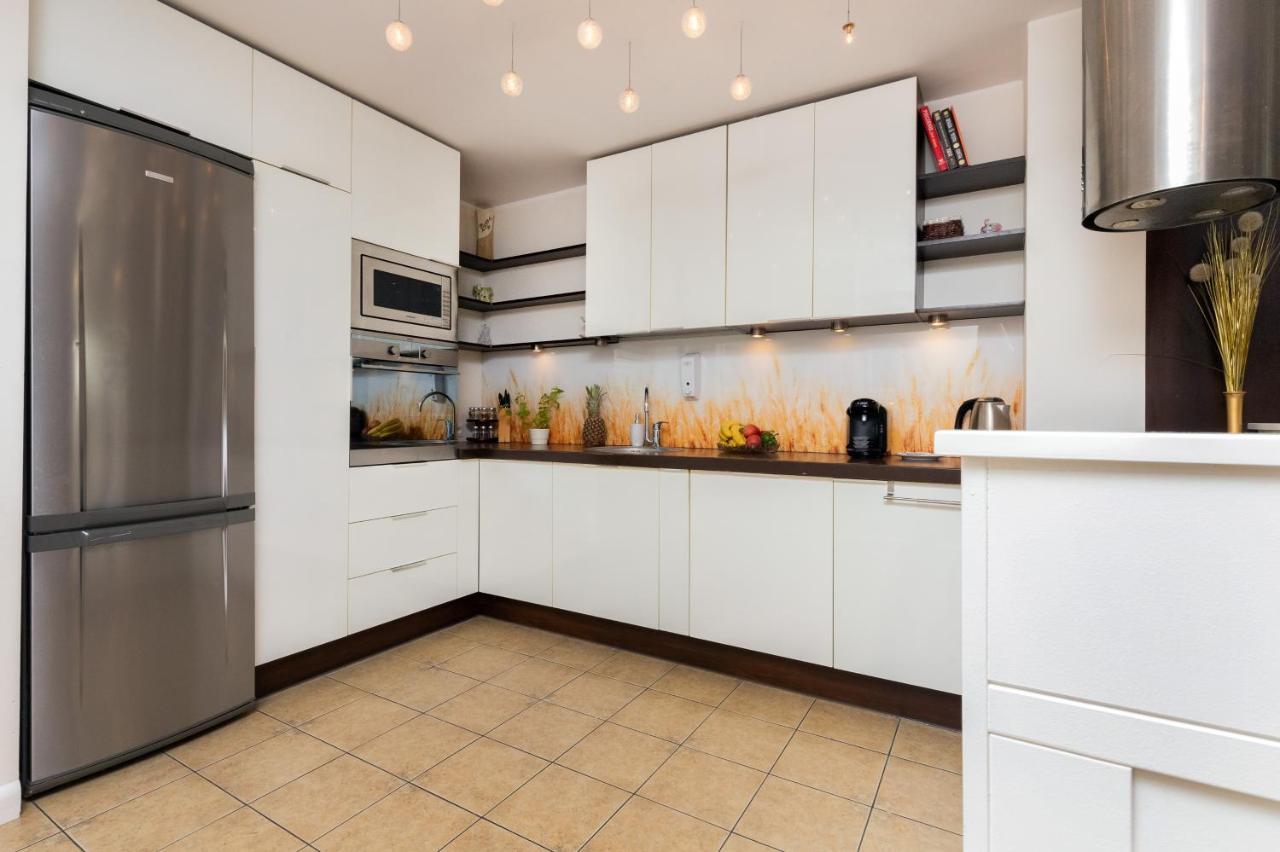 Appartamento Family Apartament Mysliwska By Renters Danzica Esterno foto