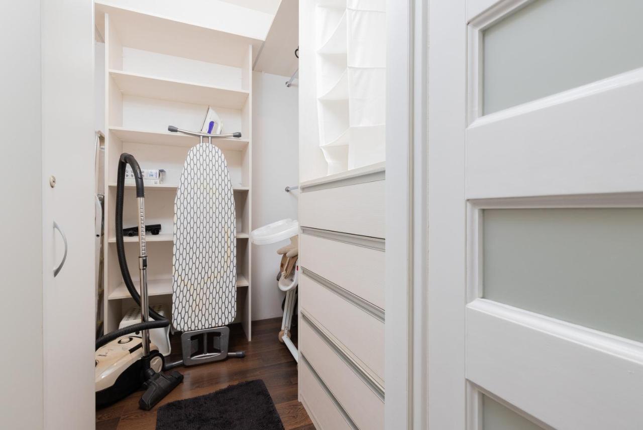 Appartamento Family Apartament Mysliwska By Renters Danzica Esterno foto
